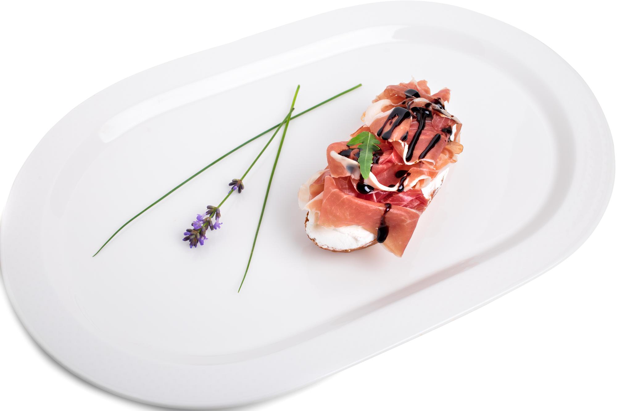 Duża kompozycja talerza fine dining